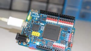 Lee más sobre el artículo Aprende el Hola mundo con FPGA