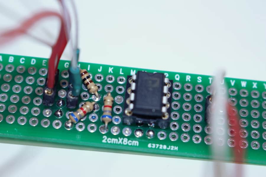 Puente Wheatstone en PCB perforada